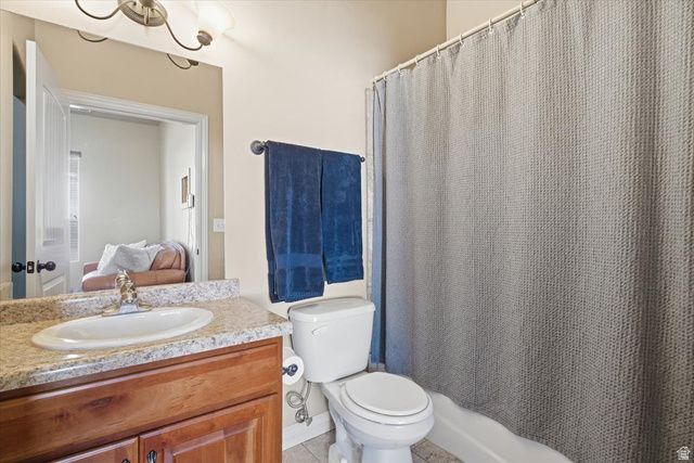 2452 OAK LN, Layton, UT 84040