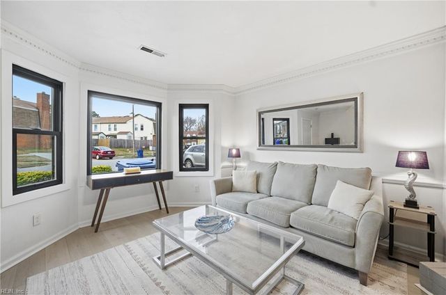 4657 Merrimac LN, Virginia Beach, VA 23455