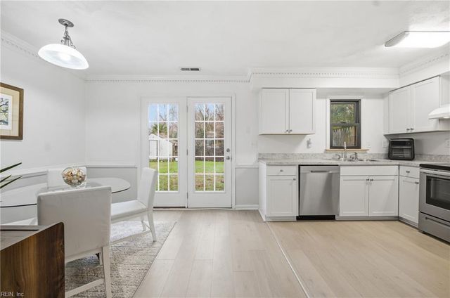 4657 Merrimac LN, Virginia Beach, VA 23455