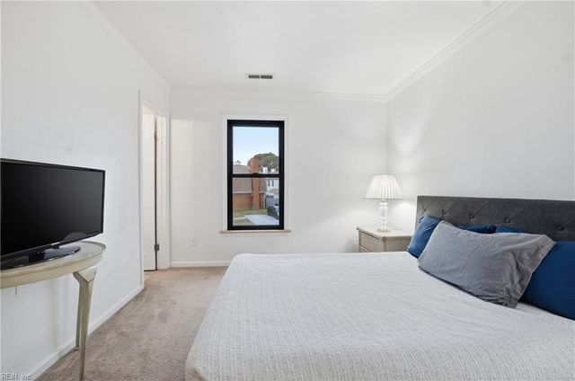 4657 Merrimac LN, Virginia Beach, VA 23455