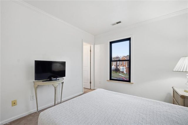 4657 Merrimac LN, Virginia Beach, VA 23455