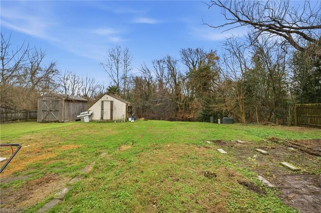 4657 Merrimac LN, Virginia Beach, VA 23455