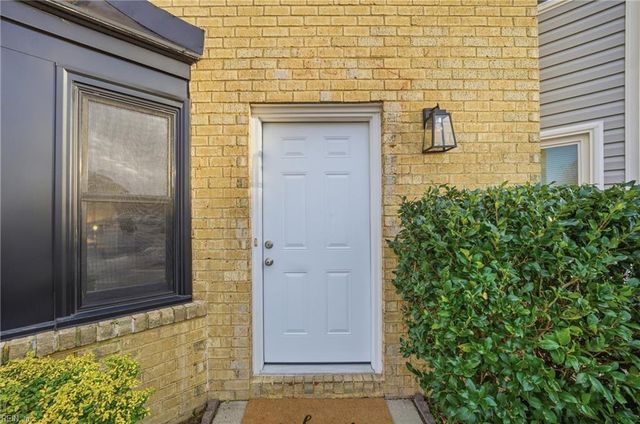 4657 Merrimac LN, Virginia Beach, VA 23455