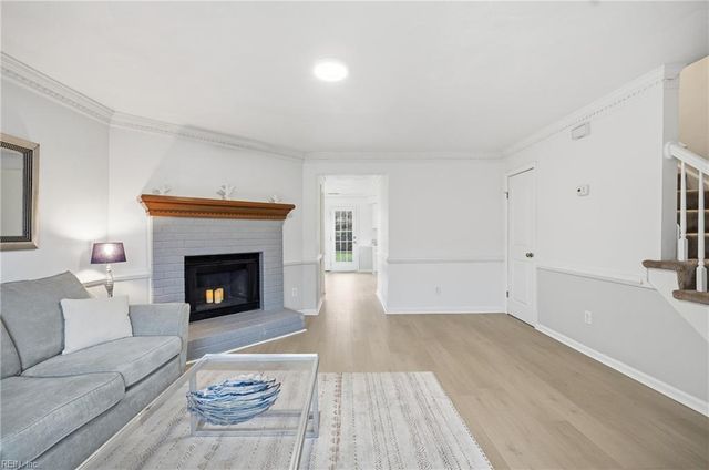 4657 Merrimac LN, Virginia Beach, VA 23455