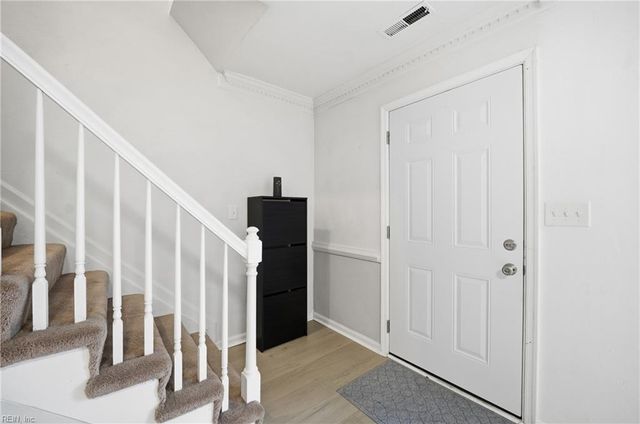 4657 Merrimac LN, Virginia Beach, VA 23455