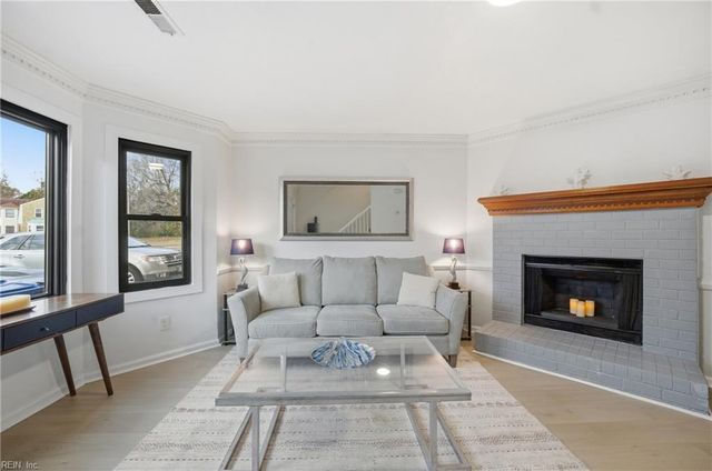 4657 Merrimac LN, Virginia Beach, VA 23455