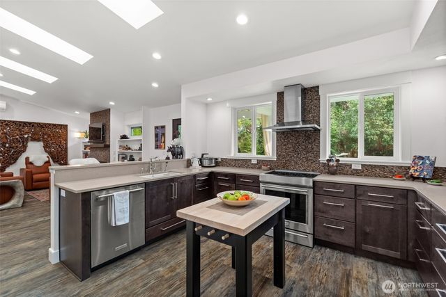 9604 Ridgeway, Gig Harbor, WA 98332