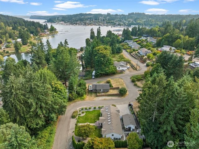 9604 Ridgeway, Gig Harbor, WA 98332