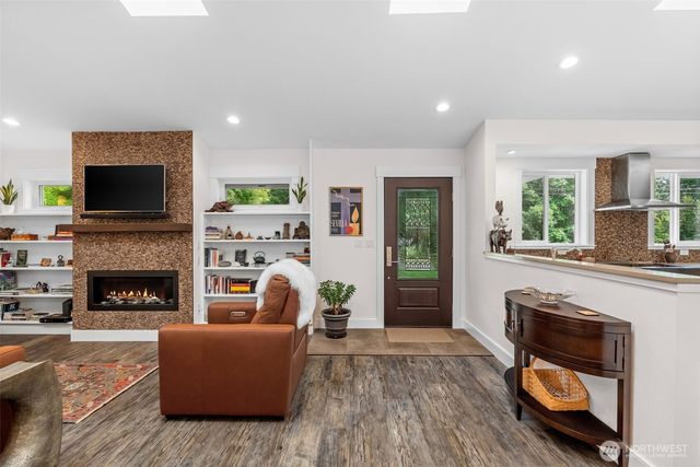 9604 Ridgeway, Gig Harbor, WA 98332