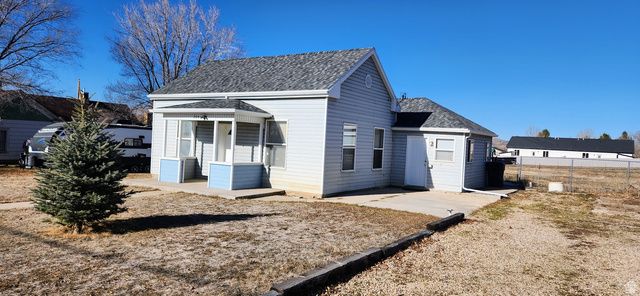 264 W 300 N, Mt Pleasant, UT 84647