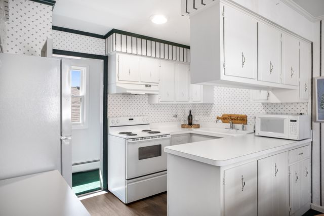 1212 N Maple Avenue, La Grange Park, IL 60526