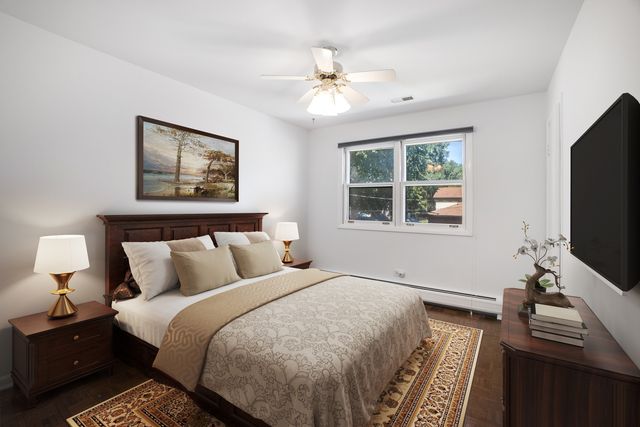 1212 N Maple Avenue, La Grange Park, IL 60526