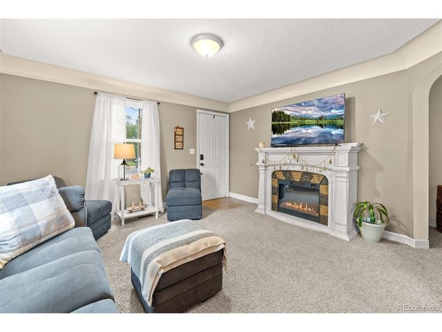 1626 2nd St, Greeley, CO 80631