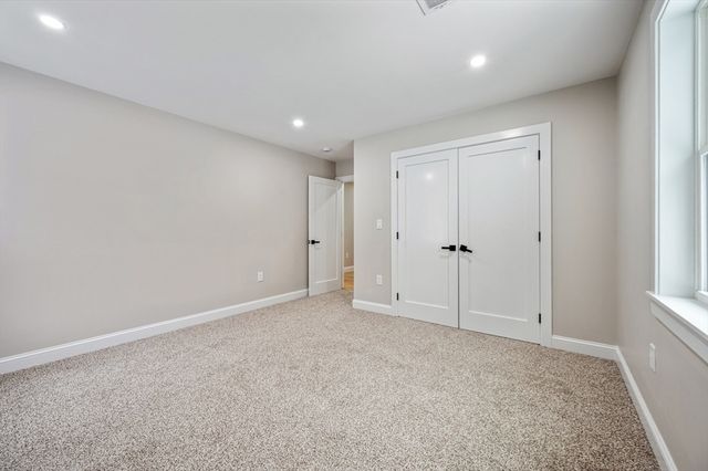 37 Dane Ave, Worcester, MA 01607