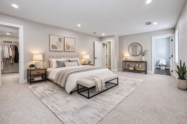 37 Dane Ave, Worcester, MA 01607