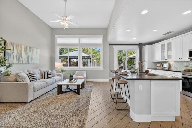 107 Lembi Dr, Folsom, CA 95630
