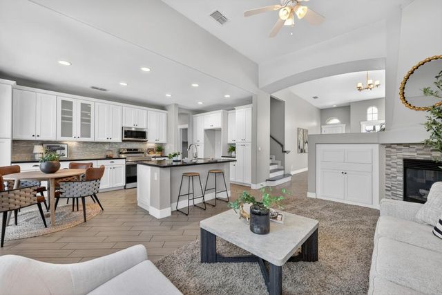 107 Lembi Dr, Folsom, CA 95630