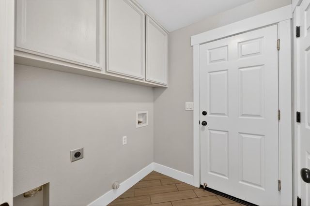 107 Lembi Dr, Folsom, CA 95630