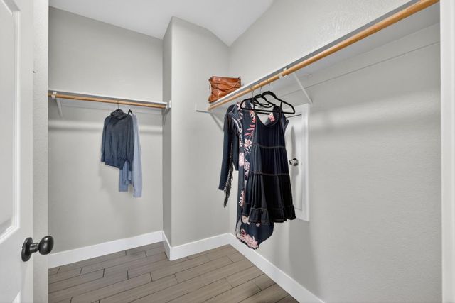 107 Lembi Dr, Folsom, CA 95630