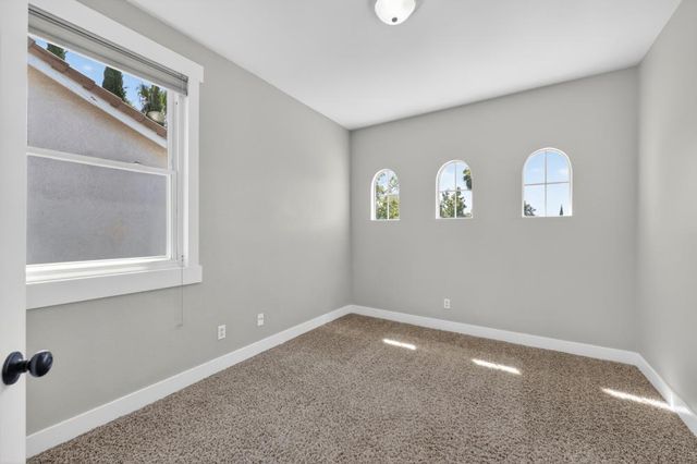 107 Lembi Dr, Folsom, CA 95630