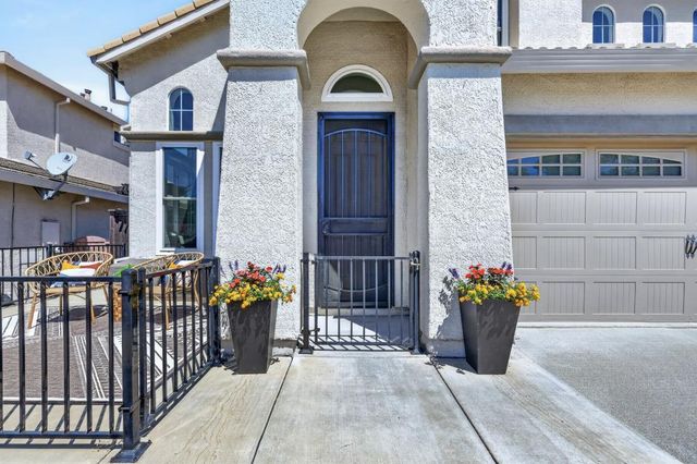 107 Lembi Dr, Folsom, CA 95630