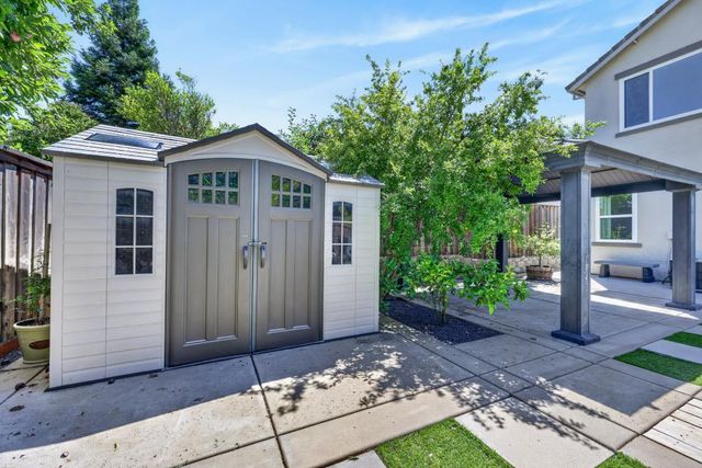 107 Lembi Dr, Folsom, CA 95630