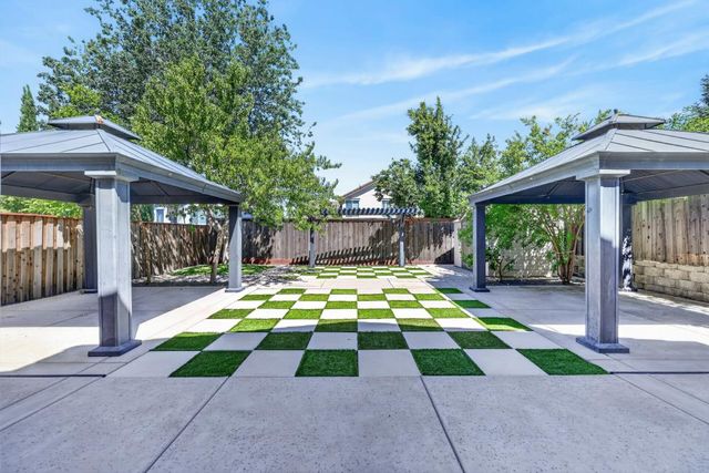 107 Lembi Dr, Folsom, CA 95630