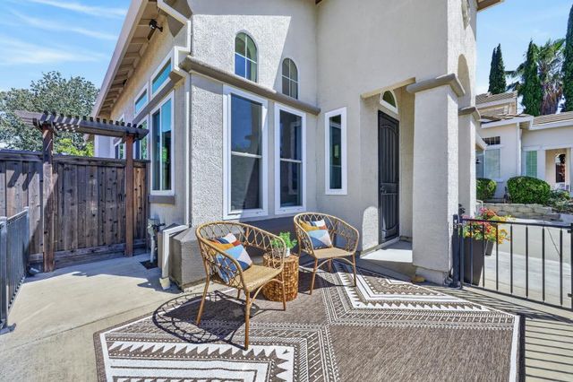 107 Lembi Dr, Folsom, CA 95630