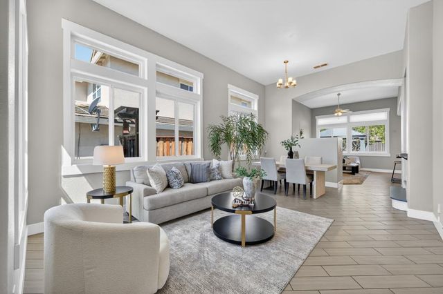 107 Lembi Dr, Folsom, CA 95630
