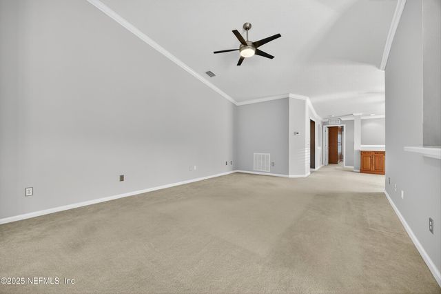 8495 LITTLE SWIFT Circle, Jacksonville, FL 32256