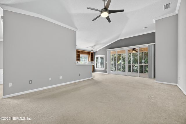 8495 LITTLE SWIFT Circle, Jacksonville, FL 32256