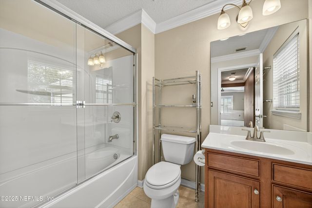 8495 LITTLE SWIFT Circle, Jacksonville, FL 32256