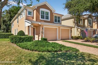 8495 LITTLE SWIFT Circle, Jacksonville, FL 32256