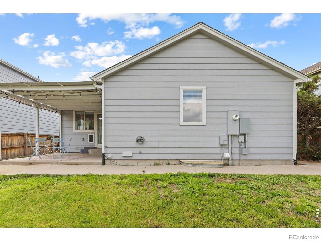 Image 40 of property listing at 9712 Queenscliffe Drive, Highlands Ranch, CO 80130