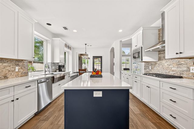 13614 Mierwood Manor Drive, Cypress, TX 77429
