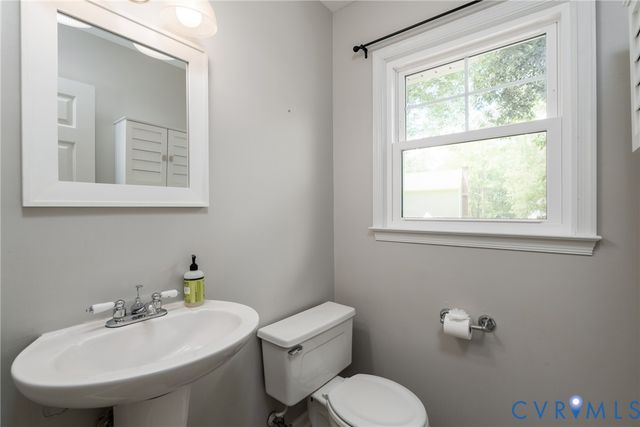 13006 Edgetree Ct, Midlothian, VA 23114