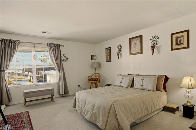 3907 SE Whispering Willows Drive, Greensboro, NC 27406