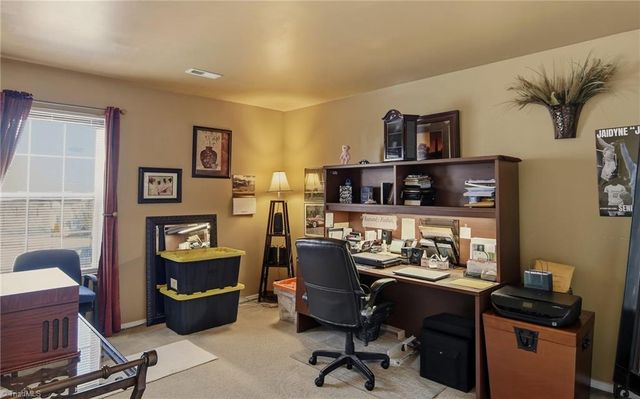 3907 SE Whispering Willows Drive, Greensboro, NC 27406