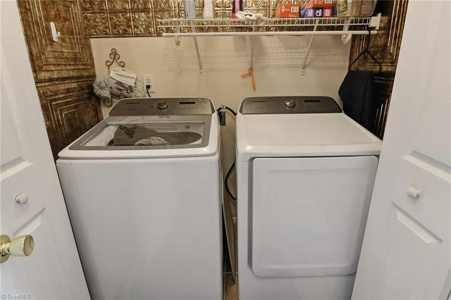 3907 SE Whispering Willows Drive, Greensboro, NC 27406