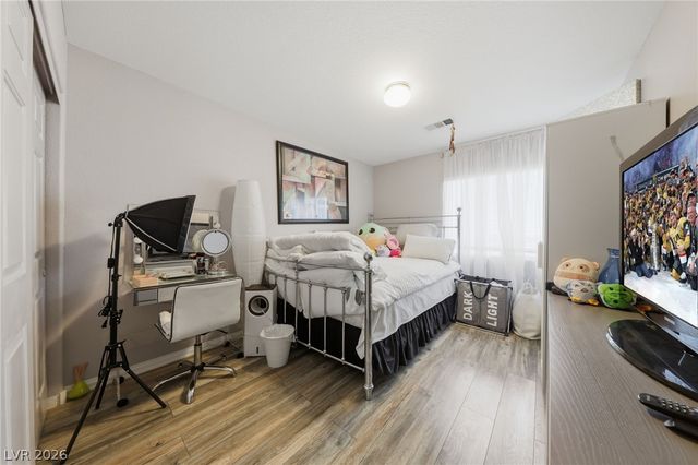 7936 Avalon Mist Street, Las Vegas, NV 89139