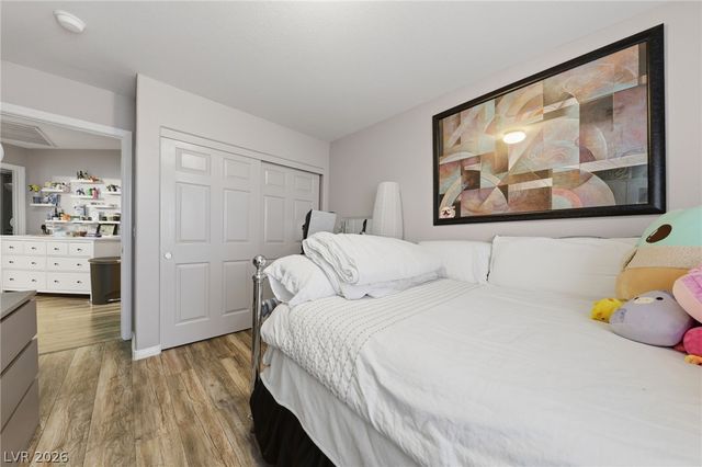 7936 Avalon Mist Street, Las Vegas, NV 89139