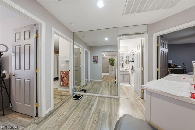 7936 Avalon Mist Street, Las Vegas, NV 89139