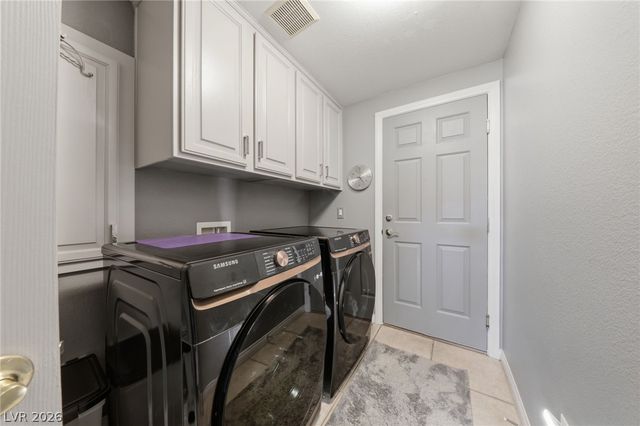7936 Avalon Mist Street, Las Vegas, NV 89139