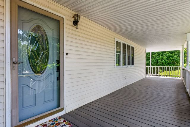 412 Rock Station Rd, Rock Island, TN 38581