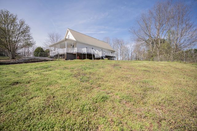 412 Rock Station Rd, Rock Island, TN 38581