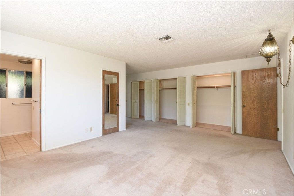 Image 14 of property listing at 28280 Rawlings, Hemet, CA 92544
