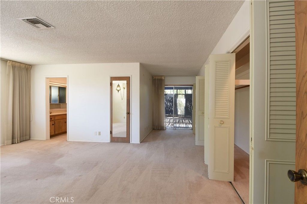 Image 15 of property listing at 28280 Rawlings, Hemet, CA 92544