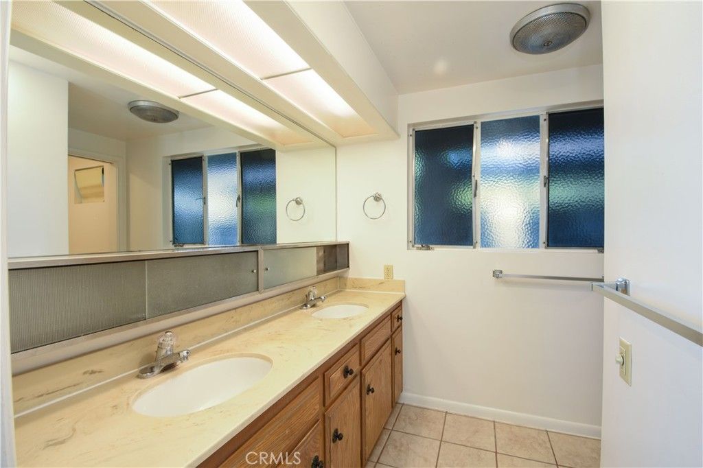 Image 16 of property listing at 28280 Rawlings, Hemet, CA 92544