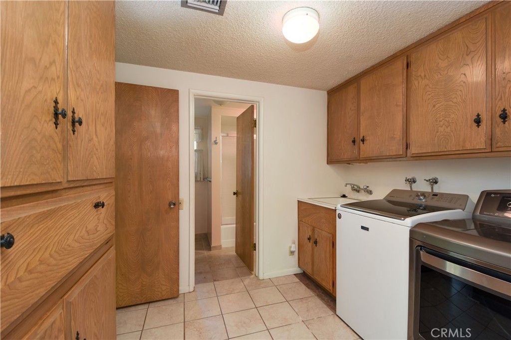 Image 21 of property listing at 28280 Rawlings, Hemet, CA 92544