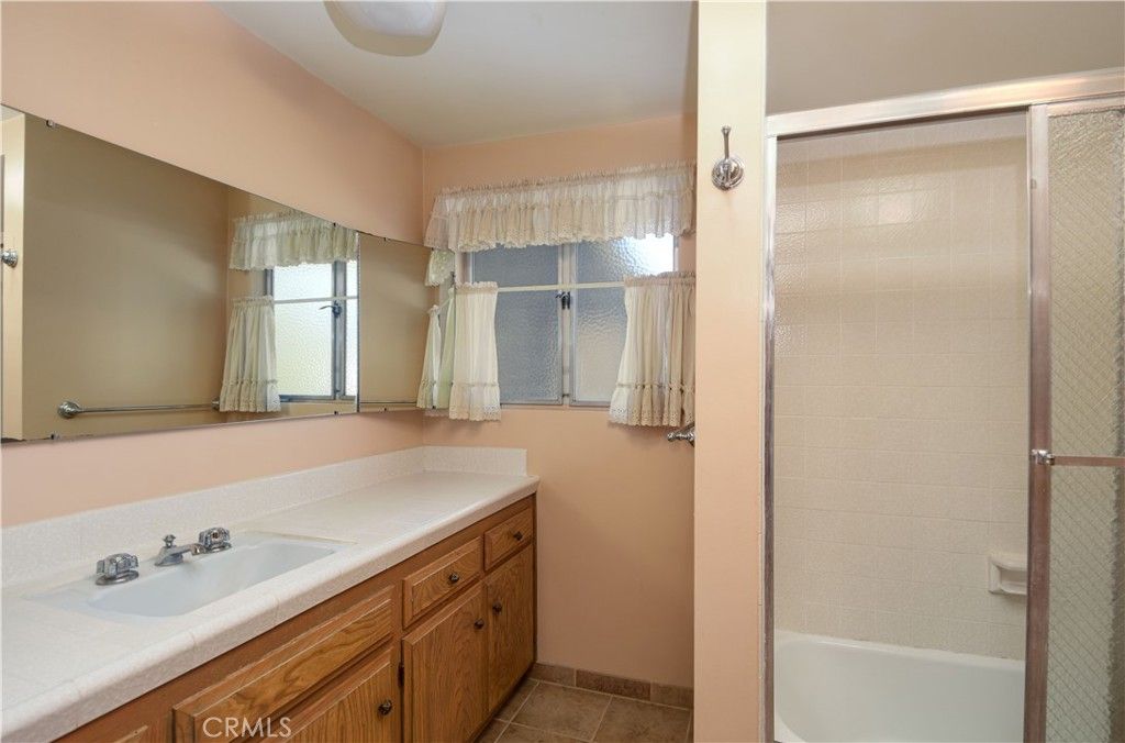 Image 22 of property listing at 28280 Rawlings, Hemet, CA 92544